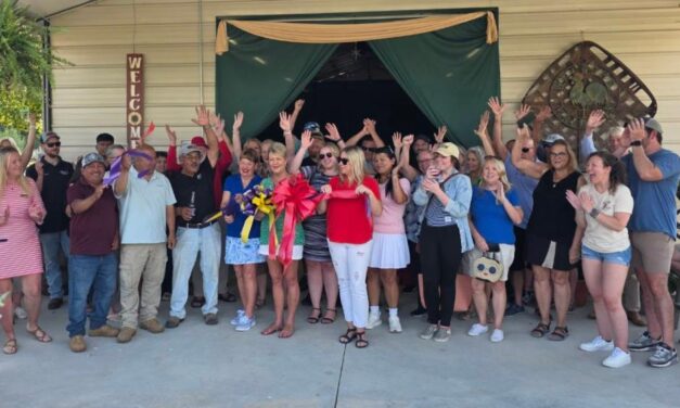 Thank you to everyone who joined us last Thursday night for the Hidden River Farms, LLC and Hidden River Retrievers joint ribbon cutting and Business After Hours